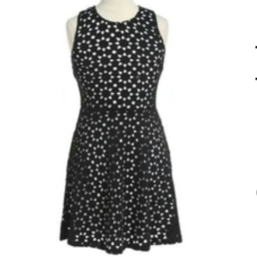 💜Laser Cut Sleeveless Dress